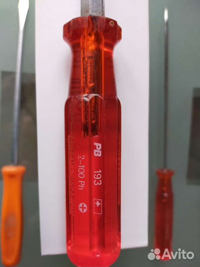 Отвертка крестовая