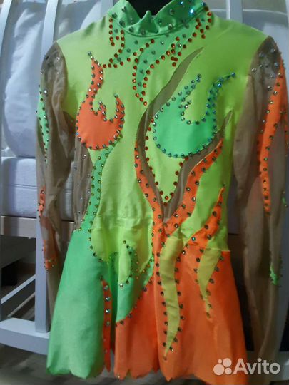 Купальник для художественной гимнастики