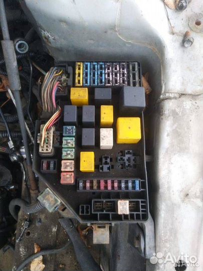 Блок предохранителей Hyundai Elantra