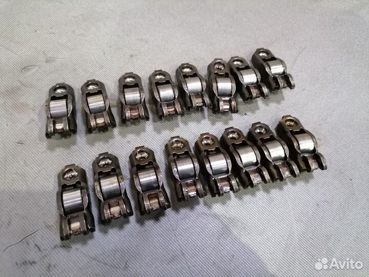 Кулачок (рокер) 1.6 K4M Renault Megane II 2006г