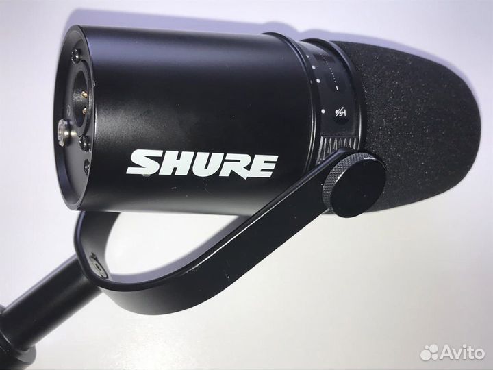 Focusrite Scarlett Solo 3rd Gen + Shure MV7