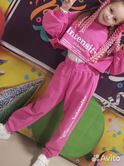 Спортивный костюм для девочки 128 размер