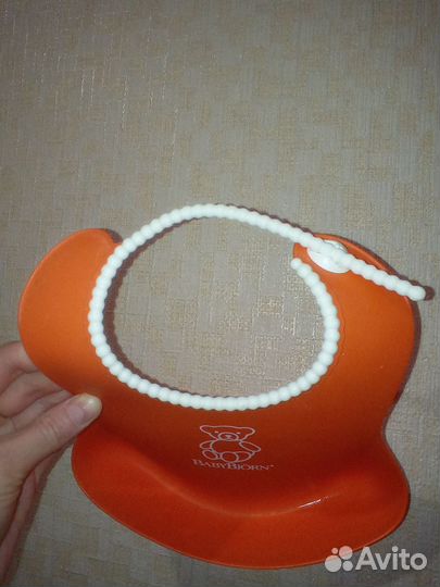 Слюнявчик пластик с кармашком, регулируется