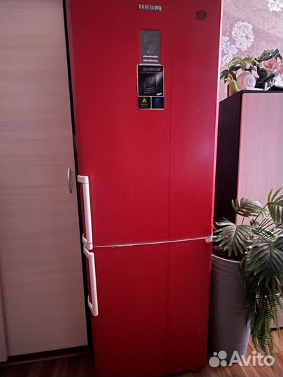 Холодильник samsung
