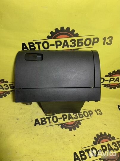 Бардачок Volkswagen Polo 5 2015-2020