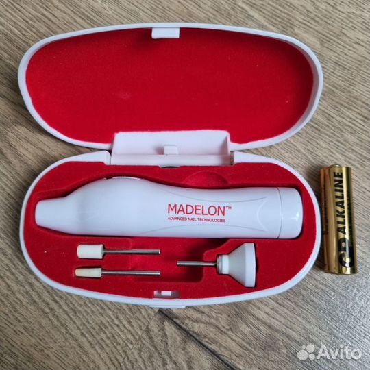 Аппарат для обработки ногтей Madelon