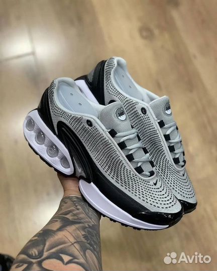 Свитер Nike Air Max