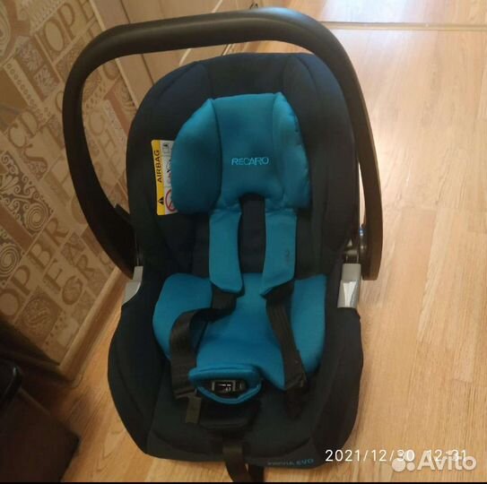 Автолюлька/автокресло Recaro