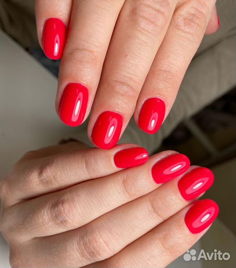 Маникюр, педикюр