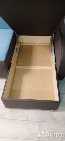 Угловой диван