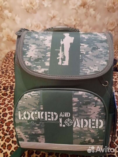 Ранец школьный для мальчика новый