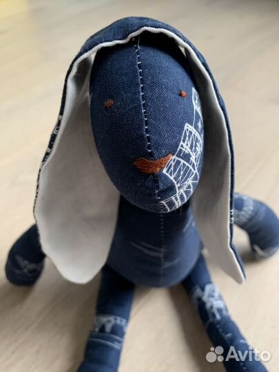 Игрушка ручной работы Заяц