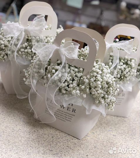 Компазиции из гипсофилы