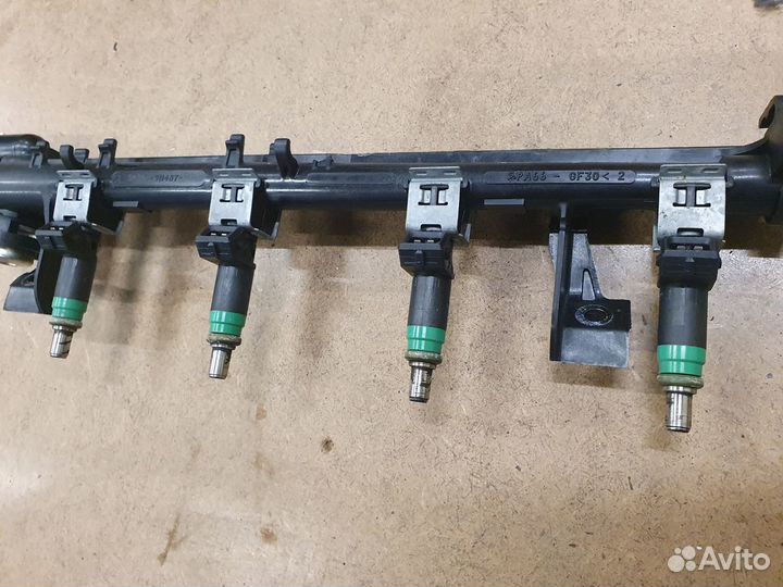 Топливная рамка в сборе на форд фокус 2 -1.6