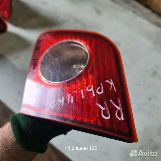 Фонарь в крышку задний правый faw vita