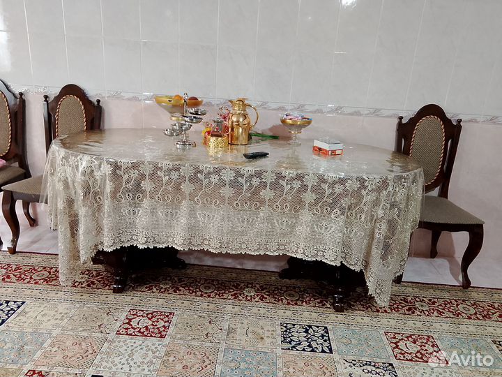 Кухонный стол и стулья бу