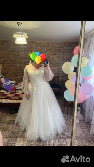 Свадебное платье