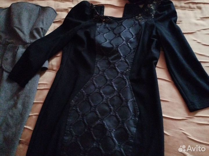 Фирменные платья 42