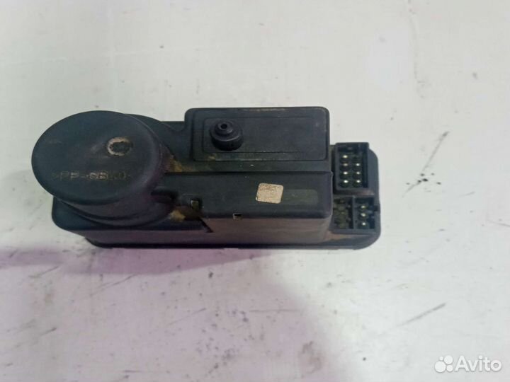 Компрессор центрального замка mercedes w202