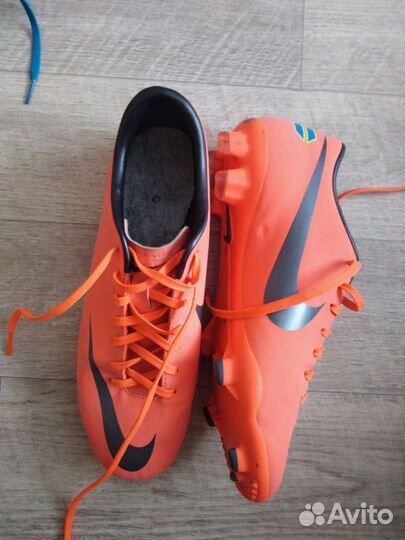 Футзалки, сорконожки, бутсы б/у