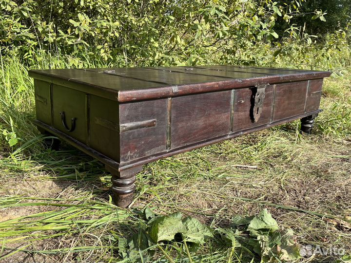 Сундук стол старинный красное дерево