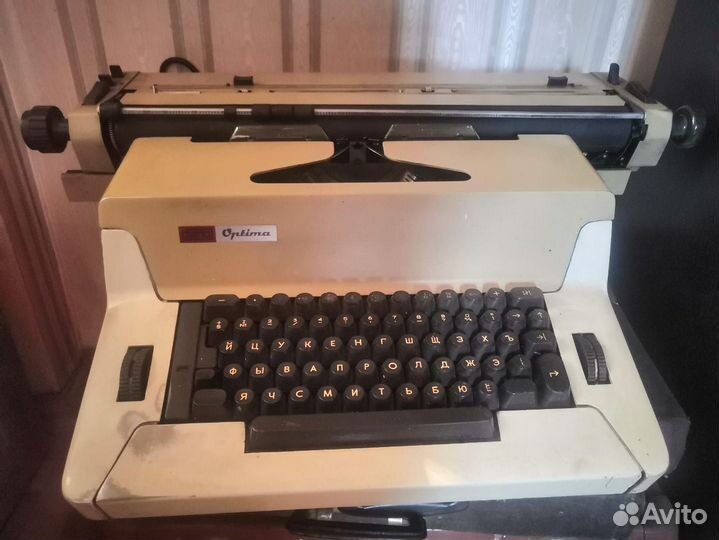 Печатная машинка Optima Daro +Копировальная бумага