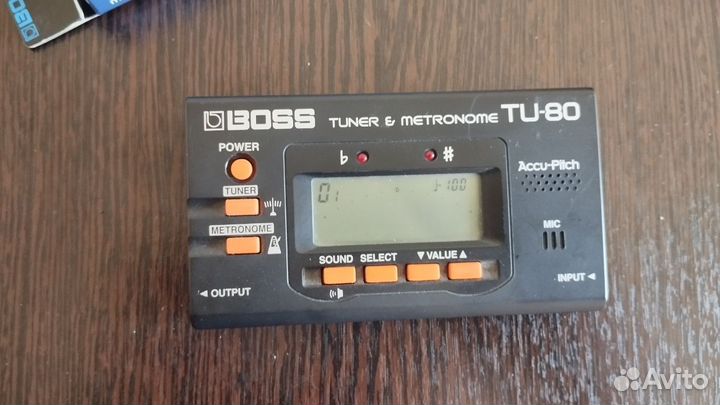 Тюнер и метроном boss TU-80
