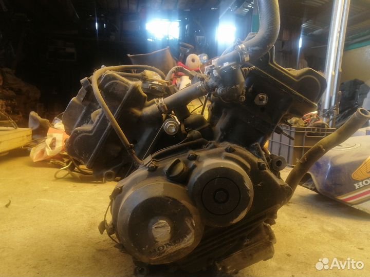 Запчасти на мотоцикл Honda