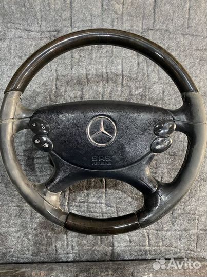 Рулевое колесо w219CLS