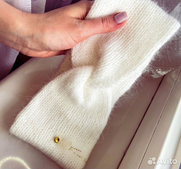 Повязка на голову вязаная