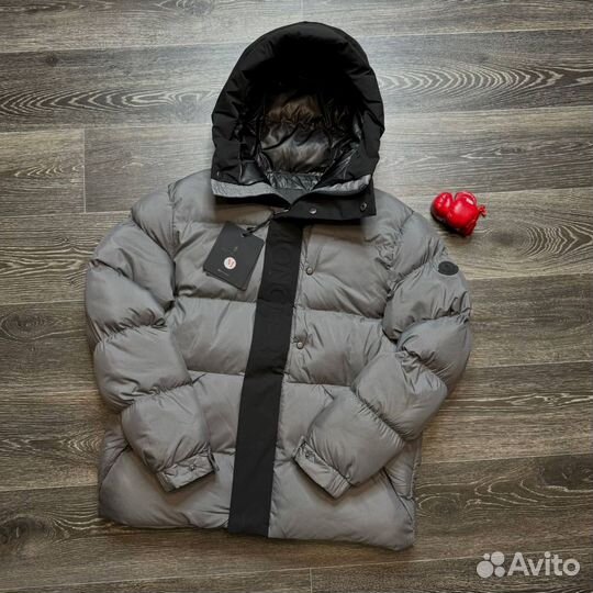 Зимние куртки Moncler