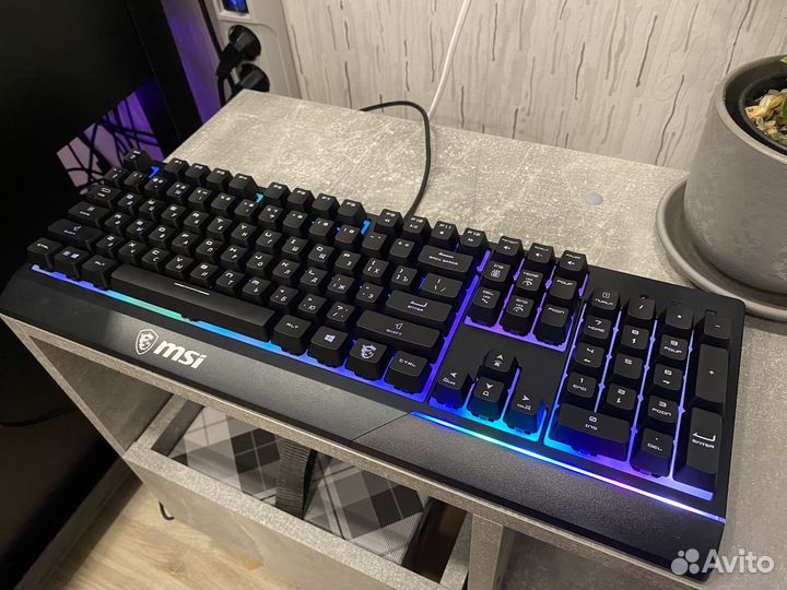Игровая клавиатура MSI Vigor GK 30