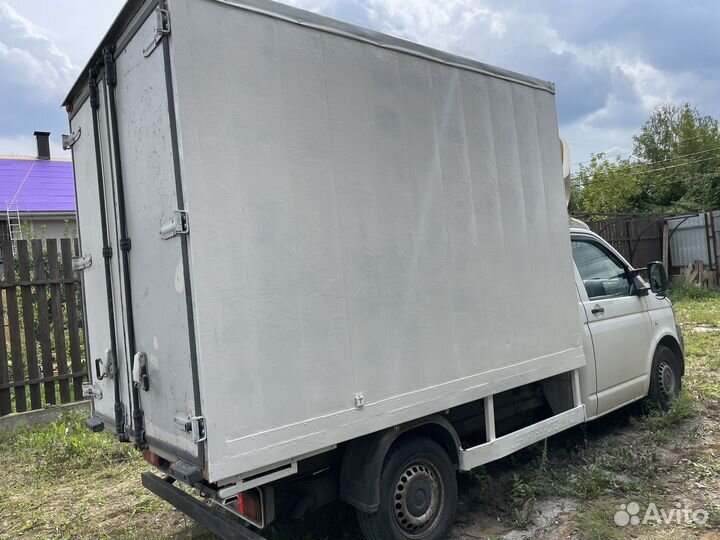 Volkswagen Transporter 2.0 МТ, 2011, 390 000 км