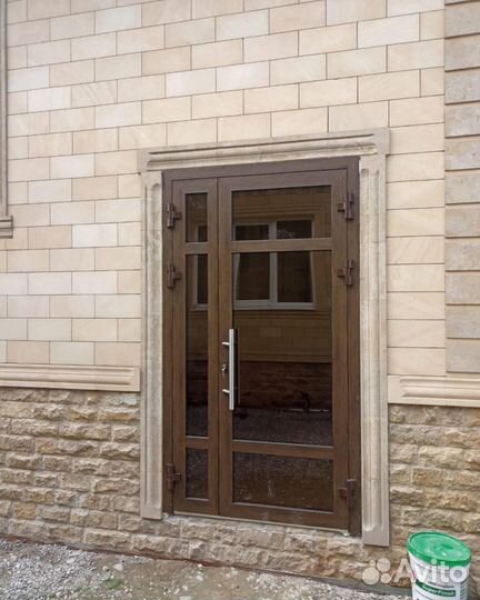 Алюминиевая входная дверь