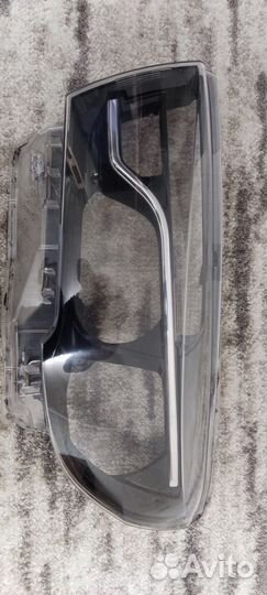 Стекло фары vesta