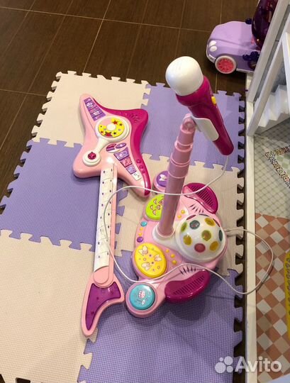 Набор WinFun Рок-звезда (гитара + микрофон)