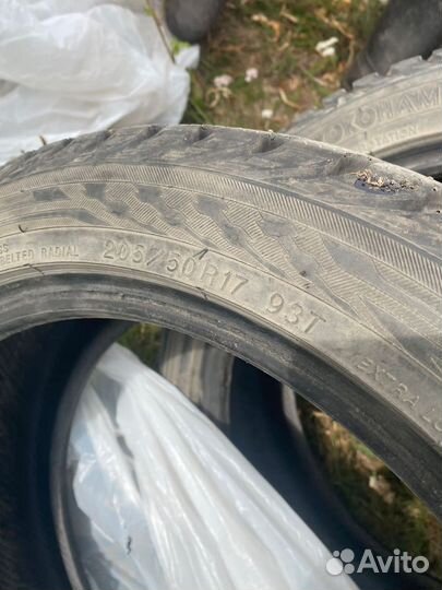 Yokohama Ice Guard Stud IG55 205/50 R17
