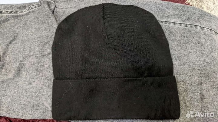 Мужская шапка новая