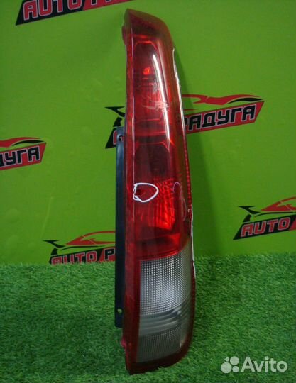 Фонарь nissan NT30,PNT30,T30 X-trail 1 модель белы