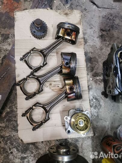 Запчасти от двигателя фольксваген