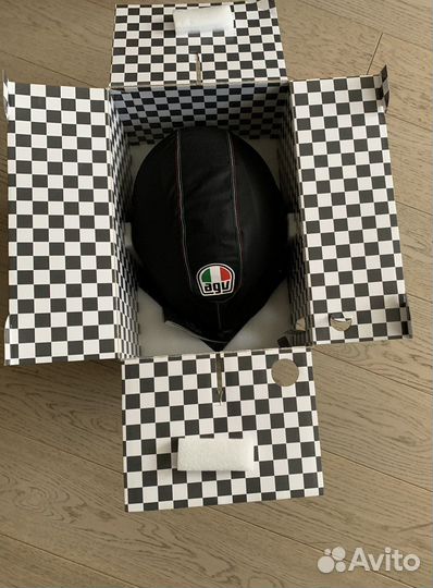 Шлем AGV sportmodular carbon