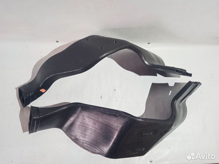 Воздуховод Chevrolet Niva 2011г