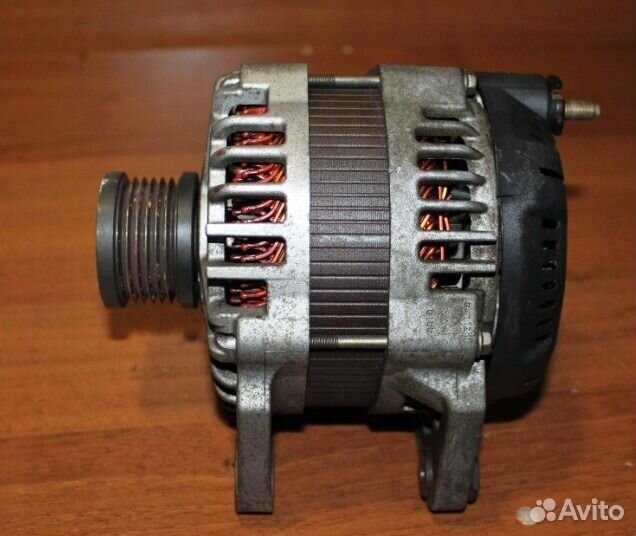 Генератор Nissan XTrail Qashqai 2л. MR20