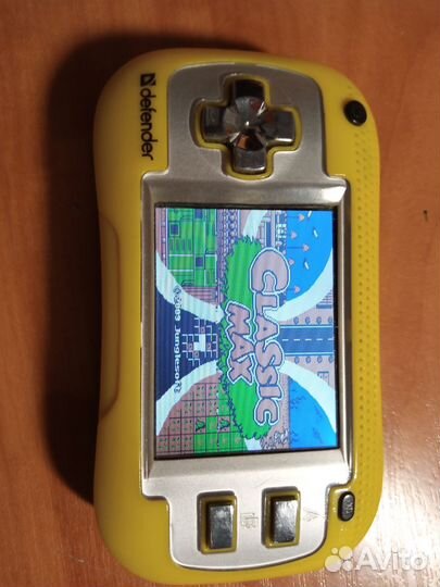 Портативная игровая приставка defender