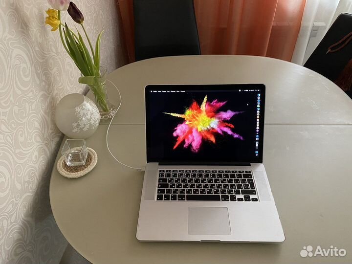 Как Новый MacBook i7/16озу/2Видео/ссд256 в чехле