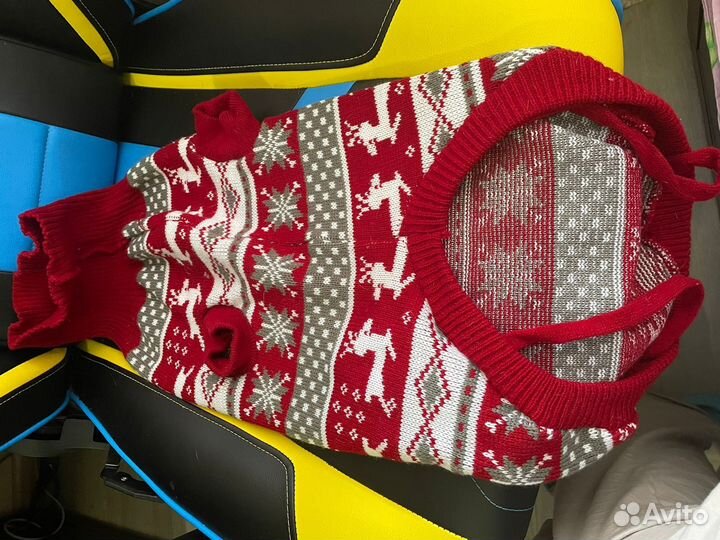 Свитер для собак