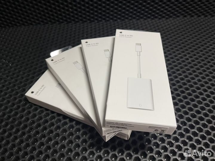 Переходник, адаптер Apple USB-C to SD Card