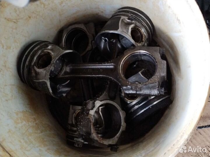 Двигатель в разбор