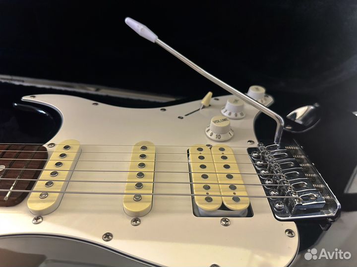 Электрогитара Black Hawk