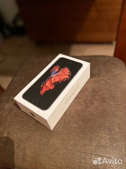 iPhone 6S, 32 ГБ